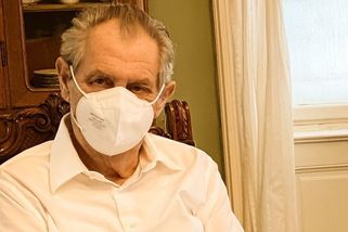 Zeman chce povinné očkování. „Odpůrci vakcín se mstí za vlastní bezvýznamnost“ - Seznam Zprávy